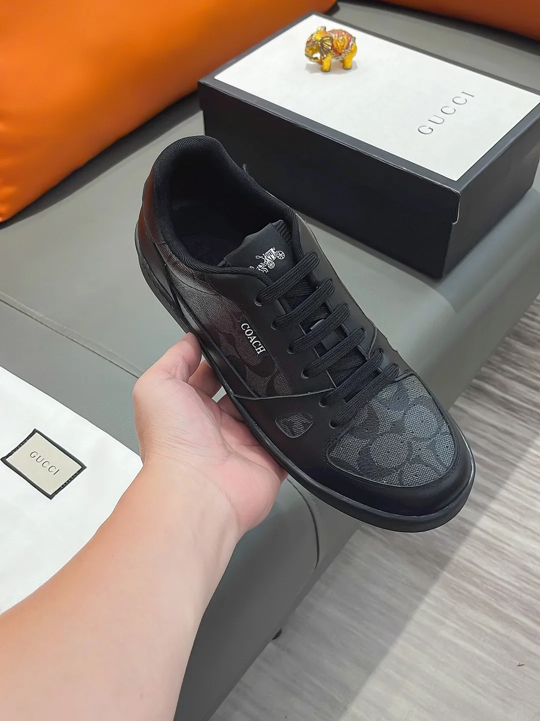 Men's shoes GUCCI "Gucci" P420 Regular size: 38-44 (casual shoes) Product materials: Selected cowhide upper, soft sheepskin lining; original outsole.